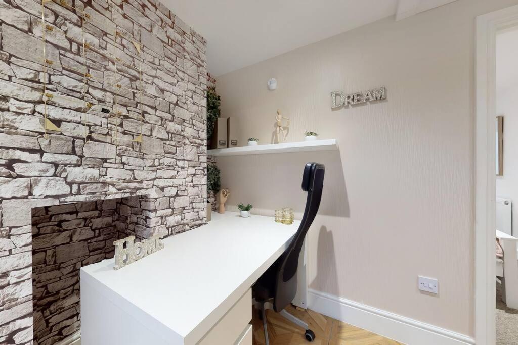 Lovely 2 Bedroom Apartment Near Highgate Station London Exterior photo